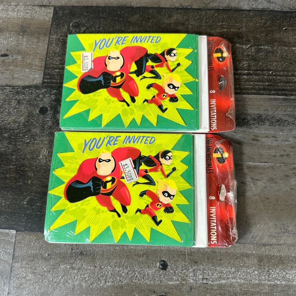 2 Hallmark Disney The Incredibles Party Invitations 8 Packs‎ 4x5 in w/ Envelopes